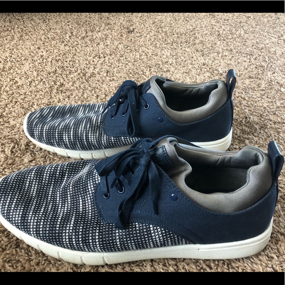 Men’s GBX sneakers